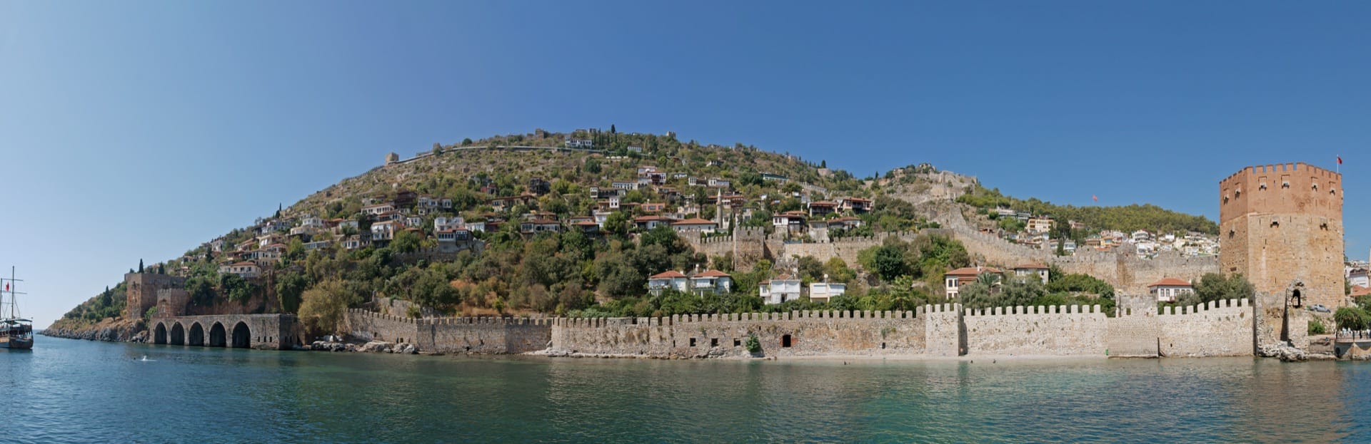 Alanya coastline, castle and sea panorama